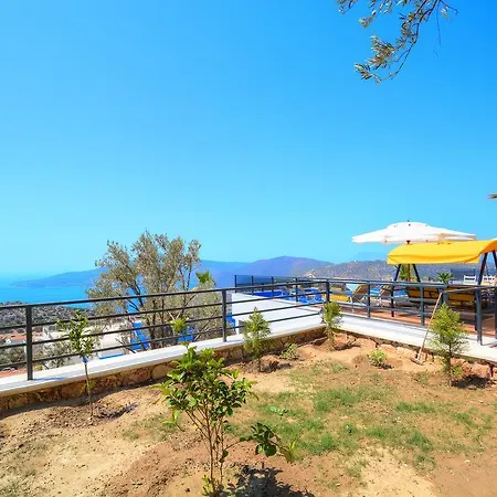Private Titanic Villa *
