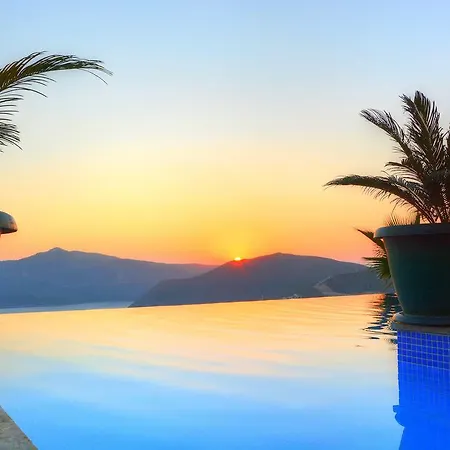 Private Titanic Villa Kalkan